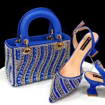 Shiny Italian Fashion Pointed Toe Women Heel Fashion Rhinestone Decoration Fuchsia Color Shoes And Bag Set.