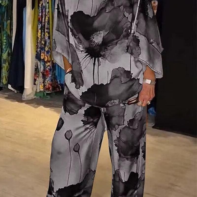 Spring Summer Fashion Satin Print Two Piece Set Women Causal OL Loose Round Neck Top Wide Leg Pants Two Piece Set Women.